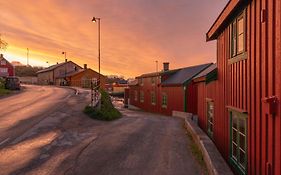 Live Lofoten Fishermen's Cabins